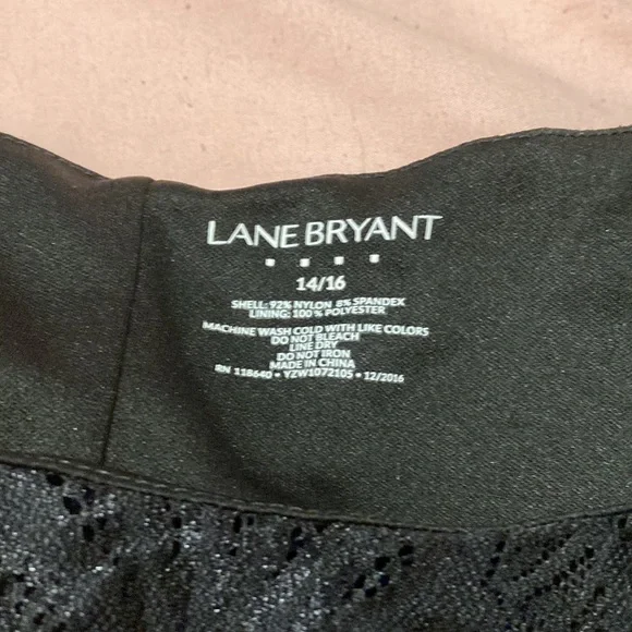 Lane Bryant floral lace blouse - Picture 2 of 4